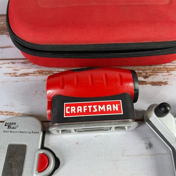 Craftsman 4-in-1 Level with Laser Trac, Model No. 320.48251 - Picture 2 of 6